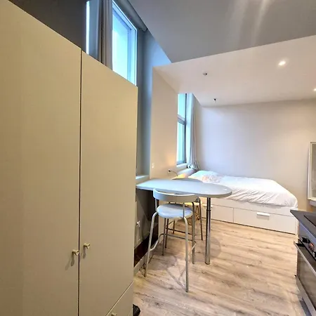 Le Bord Des Berges Studio Inn Reims Pour 2 랭스